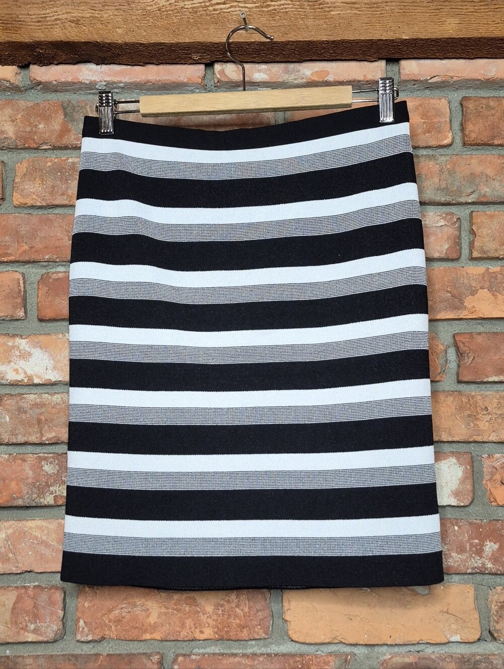 Rachel Roy Black White Striped Knit Pencil Skirt Stretch Career Workwear Large L
